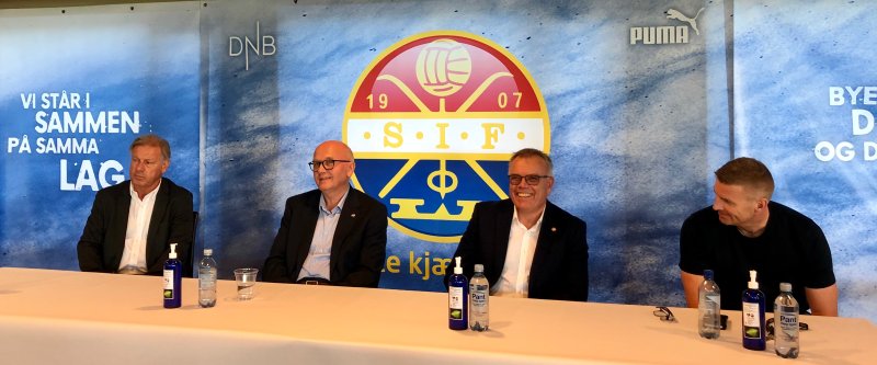 Fra onsdagens pressekonferanse på Marienlyst stadion.